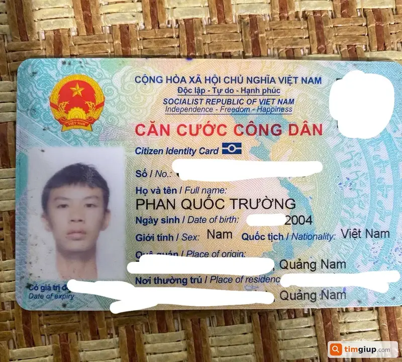 Tìm ví và giấy tờ tùy thân của anh Phan Quốc Trường tại Đà Nẵng - Quảng Nam