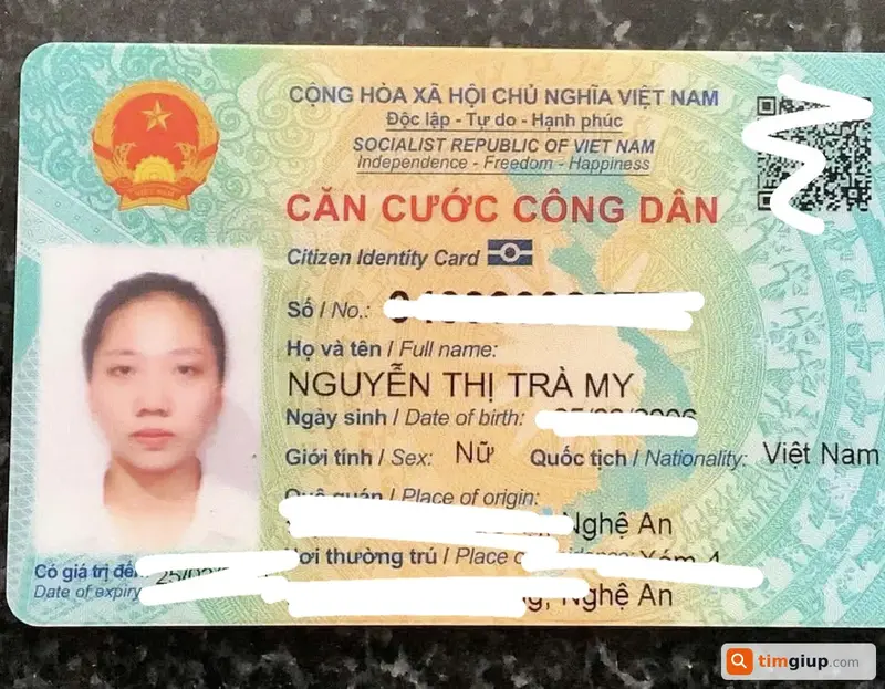 Tìm ví tiền và giấy tờ tùy thân của Nguyễn Thị Trà My