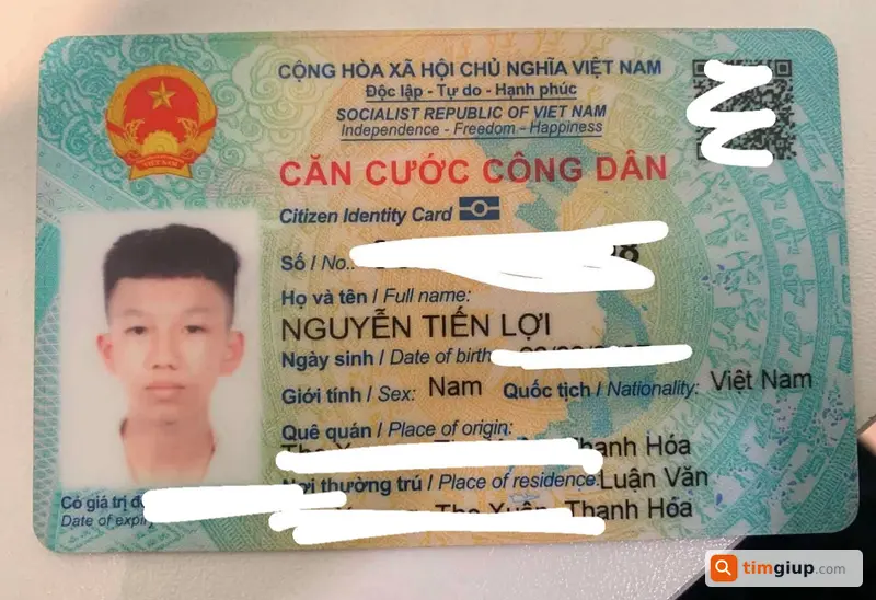 Tìm túi hồ sơ giấy tờ rơi tại Nguyễn Tuân, Hà Nội