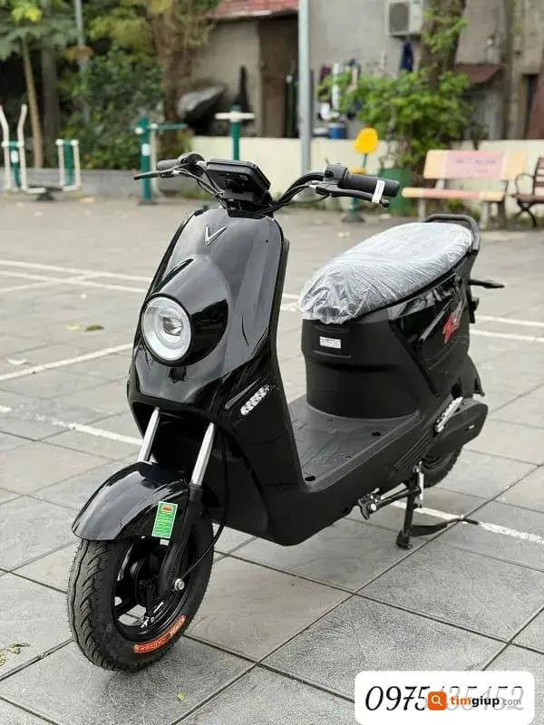 Rơi Giấy Xuất Xưởng Lê Nông Hồng Nhung