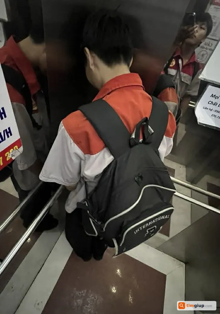 Tìm ba lô và giấy tờ mang tên Hà Tiến Anh tại khu vực Hóc Môn - Củ Chi