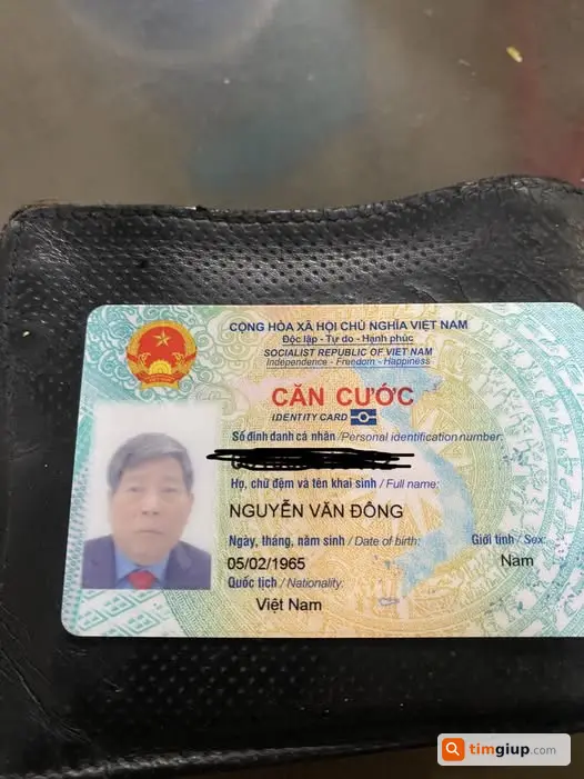 Nhặt được ví da đen chứa CCCD tại Chùa Tứ Kỳ Hoàng Mai Hà Nội