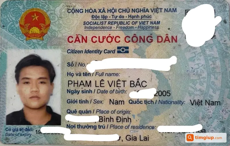 Ví Giấy Tờ Màu Đen Tên Phạm Lê Việt Bắc Rơi Ở Đà Nẵng