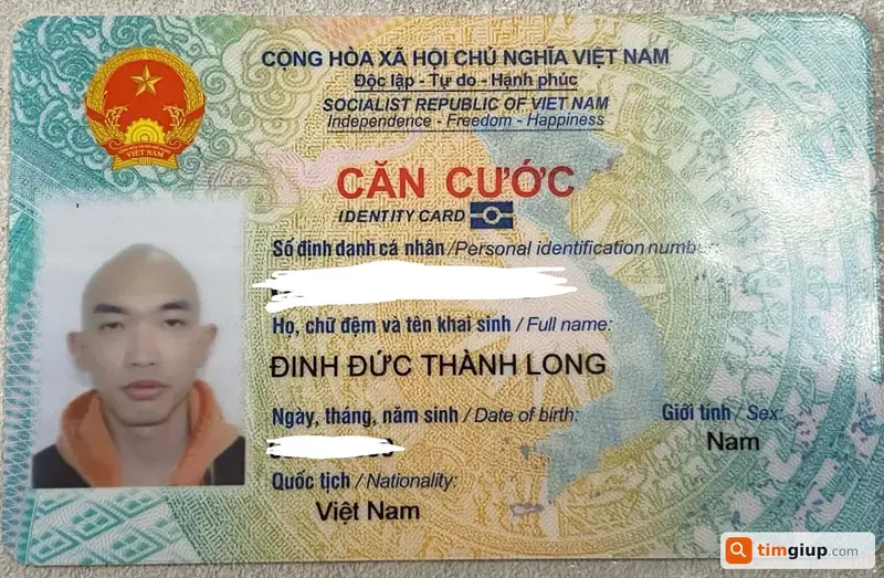 Tìm giỏ xách đen và giấy tờ tên Đinh Đức Thành Long tại TP.HCM