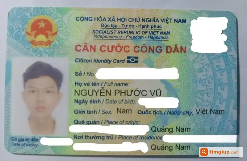 Ví Da Đen Logo Larue Thất Lạc Trên Đường Nguyễn Tất Thành