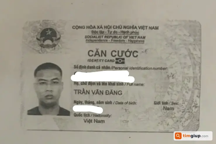 Tìm ví màu đen tên Trần Văn Đăng