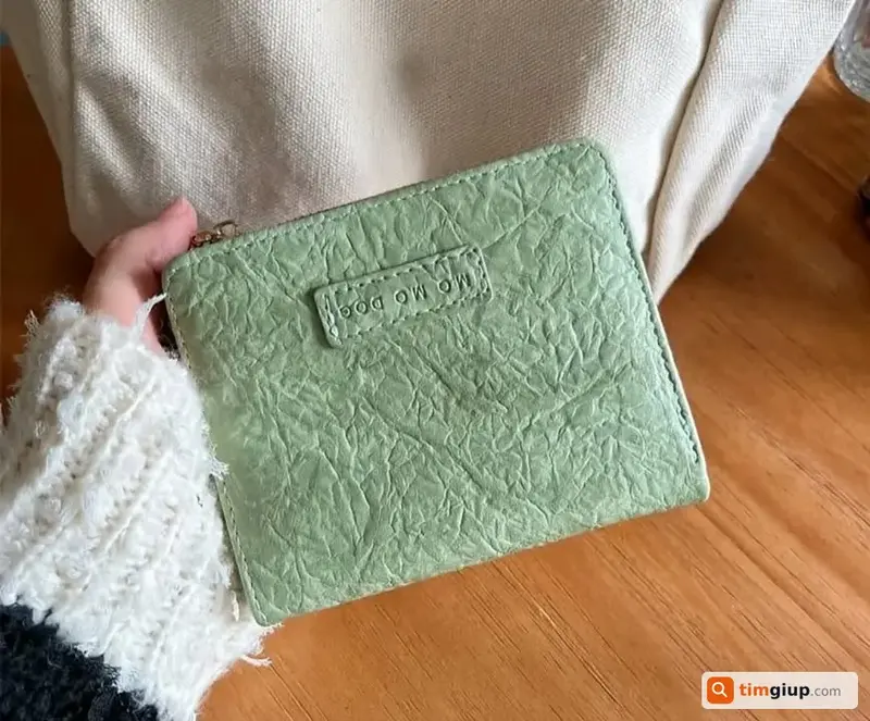 Tìm ví giấy tờ của chị Hoàng Thị Tuyết Ngân tại Hóc Môn, TP.HCM