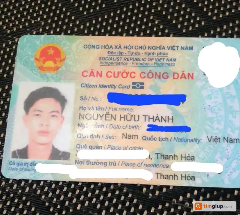 Tìm Ví Da Đen Kèm Giấy Tờ Thất Lạc Tại Tp.hcm