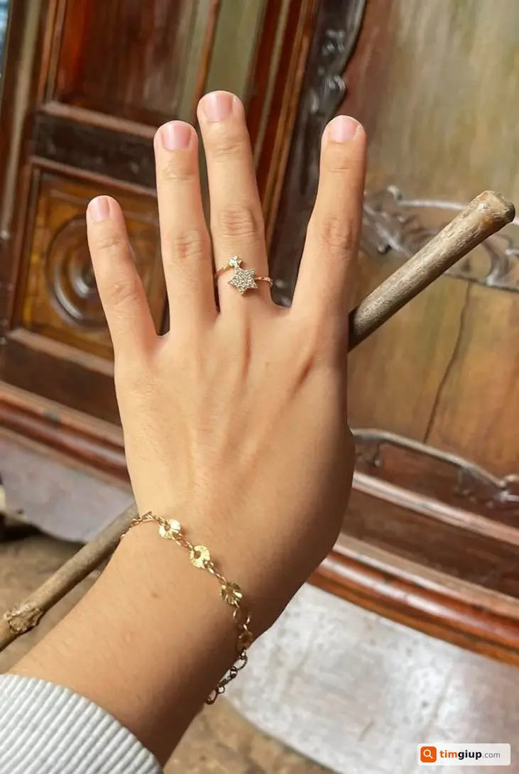 Tìm chuộc vòng tay vàng 18K bị rơi tại Thành phố Cần Thơ