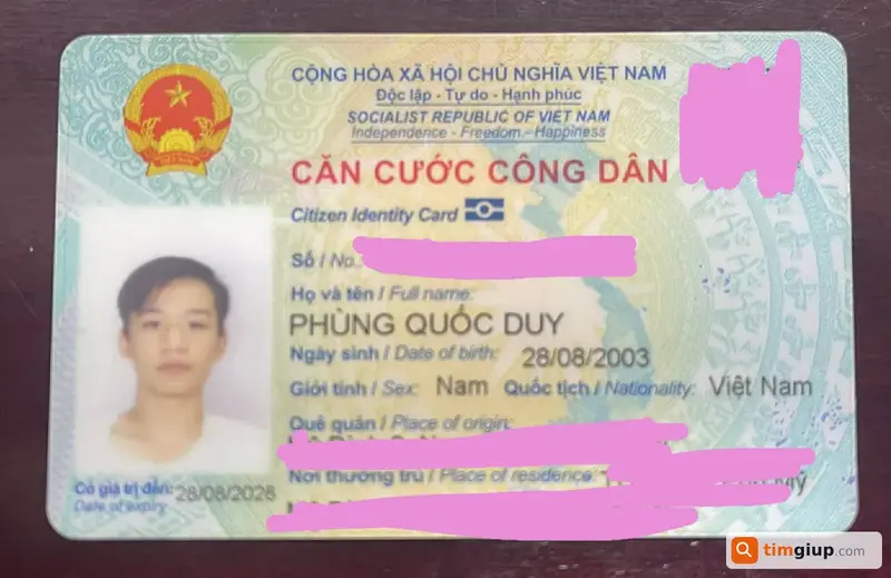 Tìm ví và giấy tờ tùy thân của anh Phùng Quốc Duy tại Nam Từ Liêm, Hà Nội