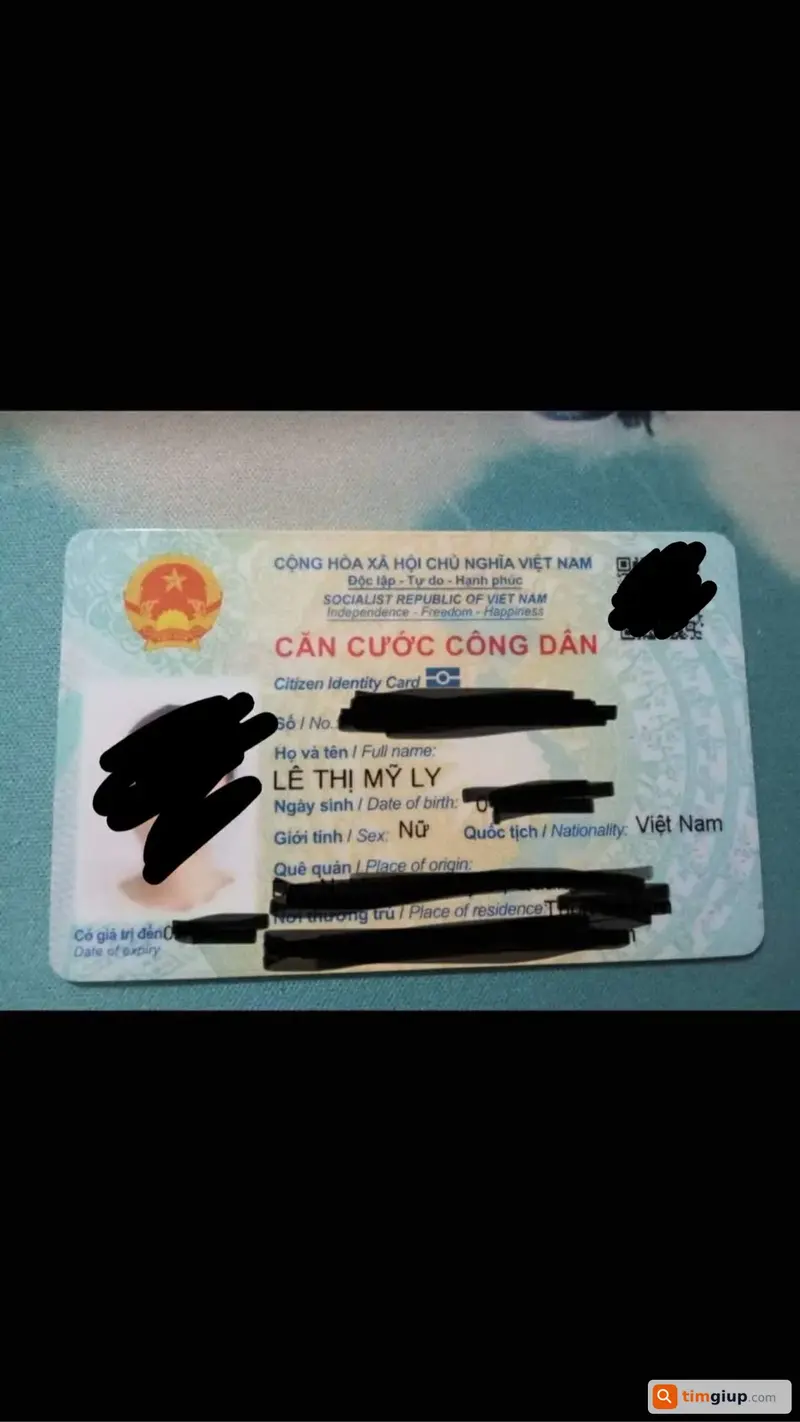 Tìm ví màu đen đánh rơi tại đường Hồ Xuân Hương, Đà Nẵng