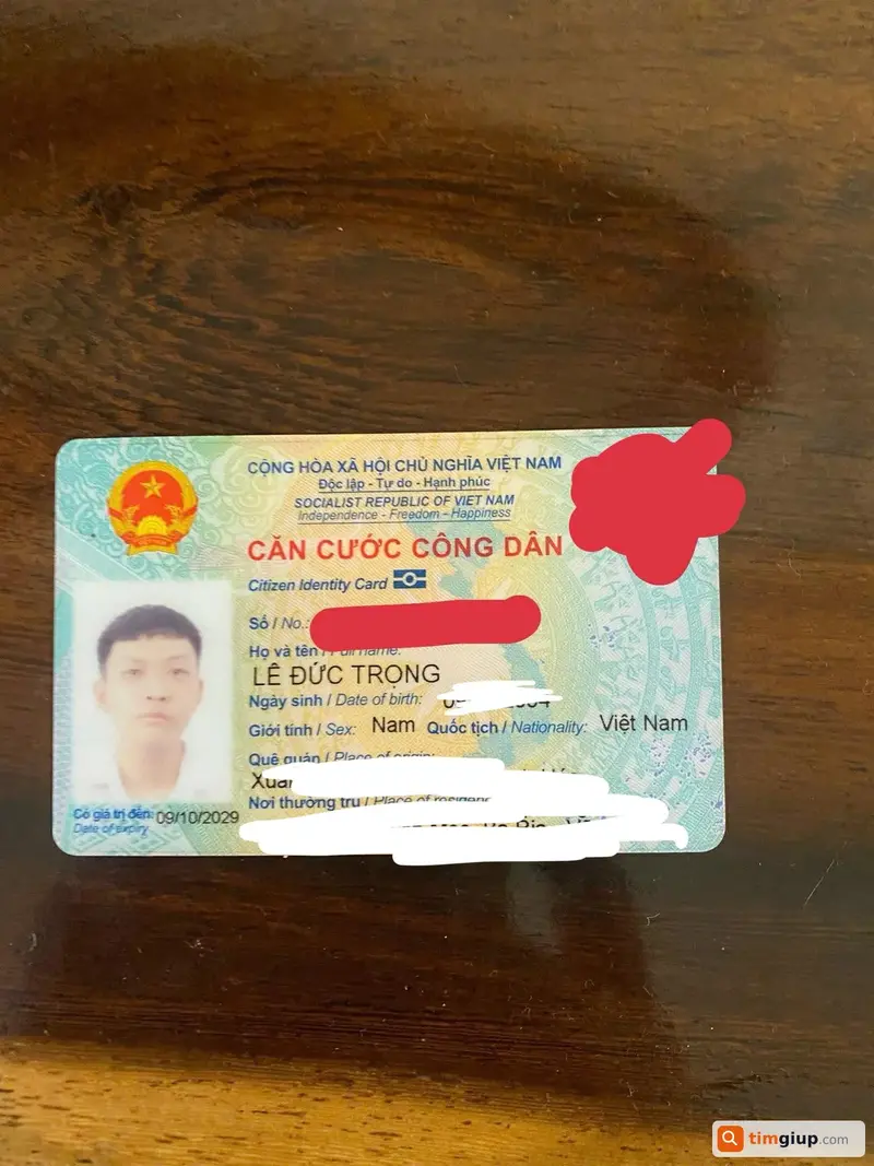 Tìm ví và giấy tờ tùy thân tên Lê Đức Trọng tại TP.HCM