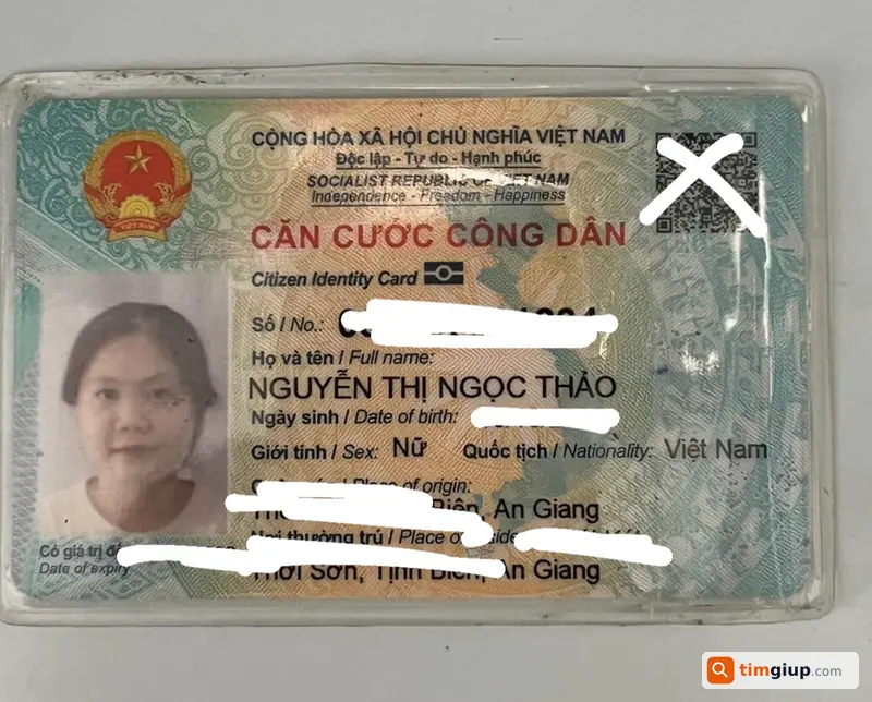 Tìm ví màu hồng rơi từ Nhị Xuân đến Quận 12 TP.HCM