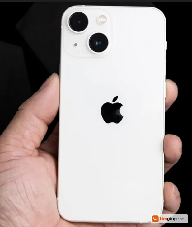Tìm chuộc điện thoại iPhone 13 màu trắng tại Huế