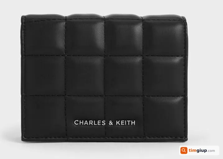 Tìm ví đánh rơi chứa giấy tờ tên Nguyễn Thị Phương Thâm tại Cần Thơ