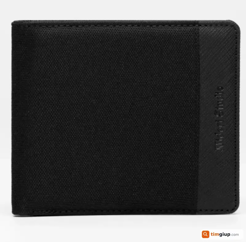 Tìm ví màu đen đánh rơi tại Quận 4, TP. Hồ Chí Minh