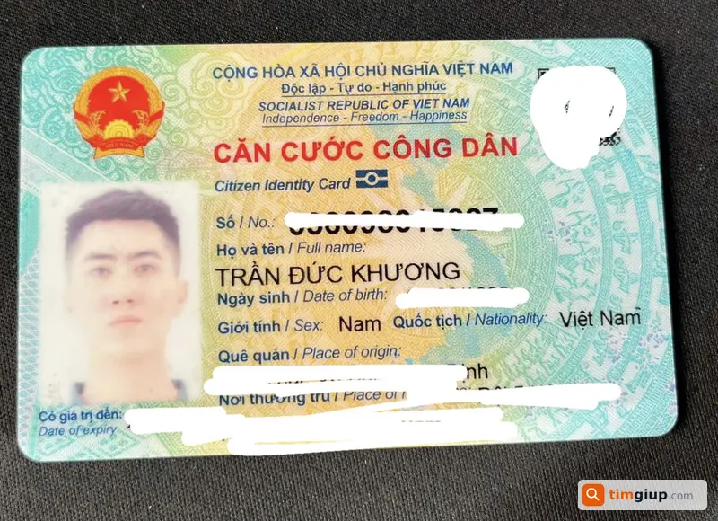 Tìm ví đen chứa giấy tờ rơi tại HUD3 Linh Đàm Hà Nội