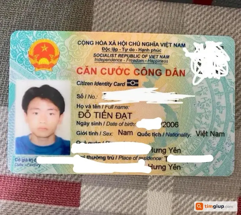 Tìm ví tiền và giấy tờ tùy thân của Đỗ Tiến Đạt tại Hoàn Kiếm, Hà Nội