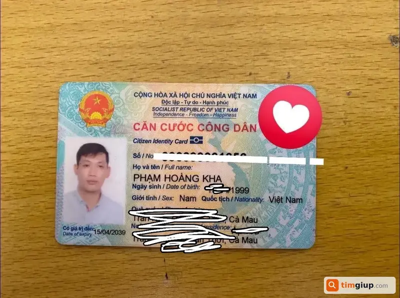 Tìm ví màu đen tên Phạm Hoàng Kha tại Cần Thơ