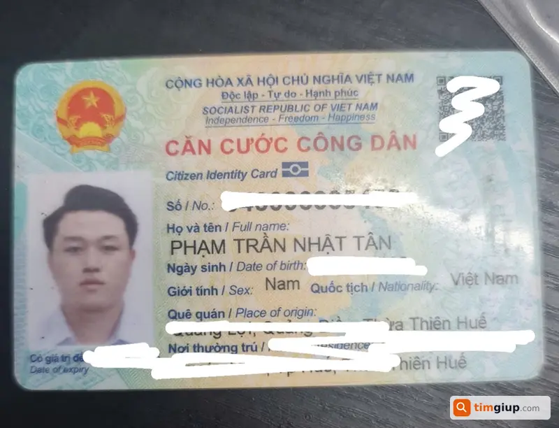 Tìm ví màu đen cùng giấy tờ tại phường Mỹ Thượng, Huế
