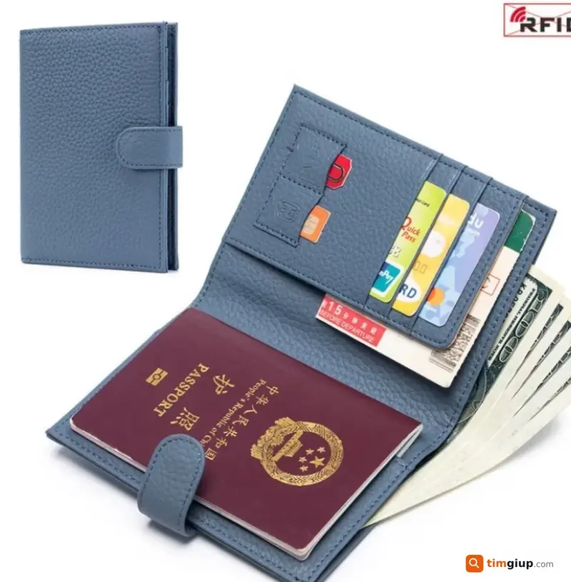 Tìm ví màu xanh sẫm tên Phạm Minh Khoa tại Đà Nẵng