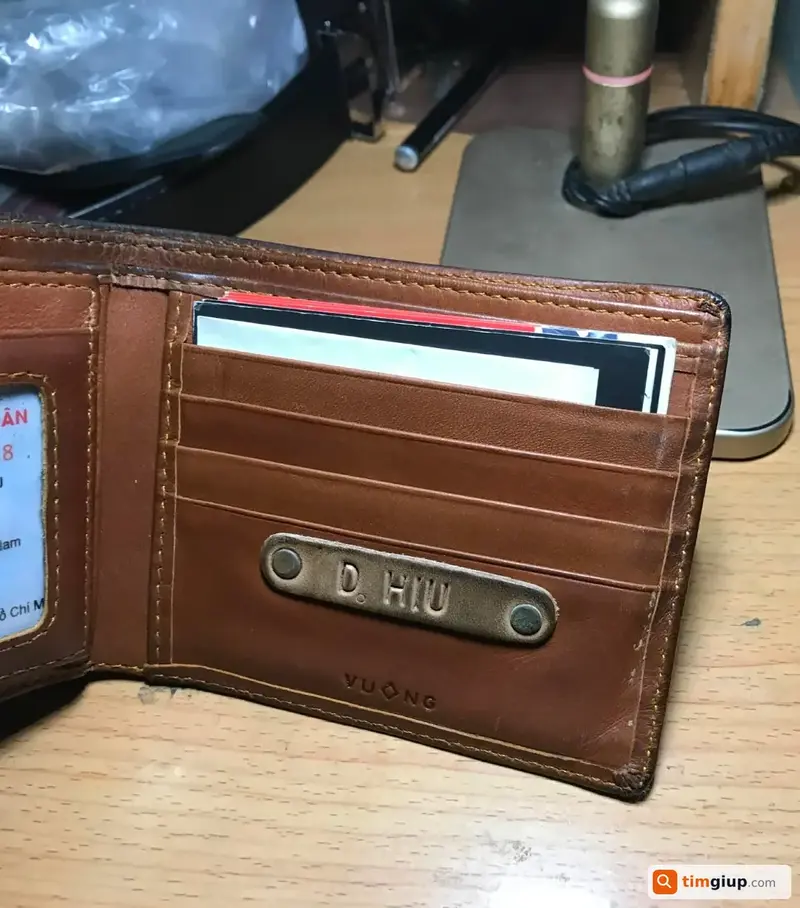 Tìm túi xách của Nguyễn Đức Hiếu tại TP. Hồ Chí Minh