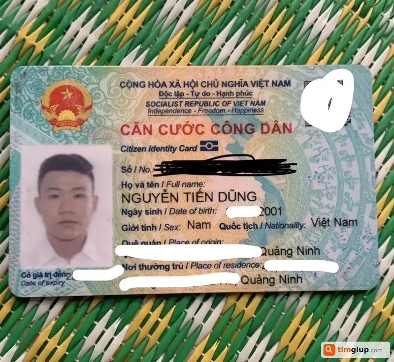 Tìm ví và giấy tờ tùy thân của anh Nguyễn Tiến Dũng tại Hà Nội