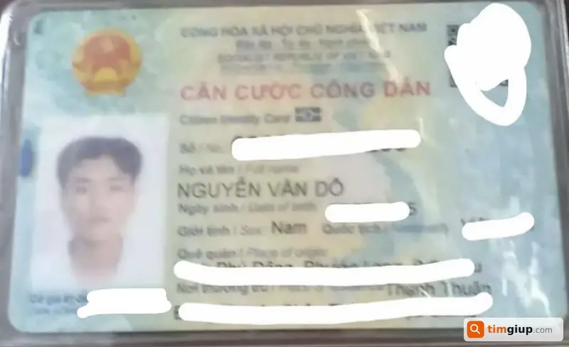 Tìm giấy tờ tùy thân tên Nguyễn Văn Dô (2005) tại Bến xe Chợ Lớn