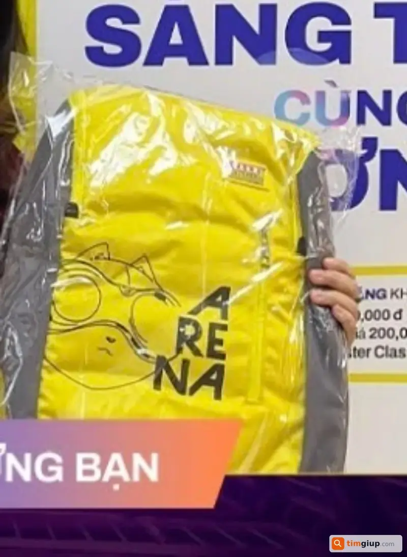 Tìm balo màu vàng và laptop Dell thất lạc tại Sân bay Tân Sơn Nhất