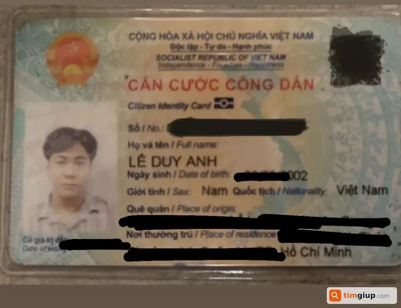 Tìm ví tiền đánh rơi trên chuyến xe từ Đà Lạt đi TP. Hồ Chí Minh