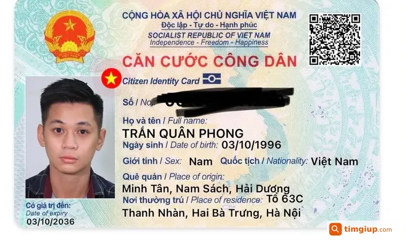 Tìm Ví Caro Đen Nhiều Giấy Tờ Rơi Tại Phạm Hùng