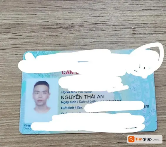 Tìm túi xách thất lạc chứa CCCD, giấy tờ tại Cầu Giấy Hà Nội