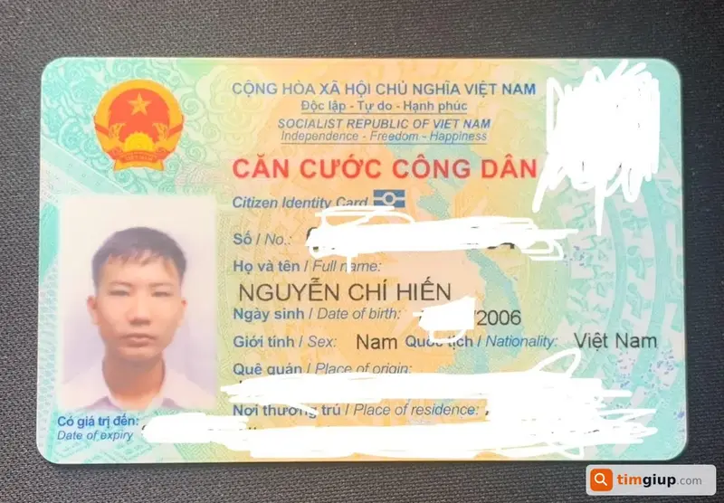 Tìm ví màu đen đánh rơi tại Quận Bình Thạnh, TP.HCM