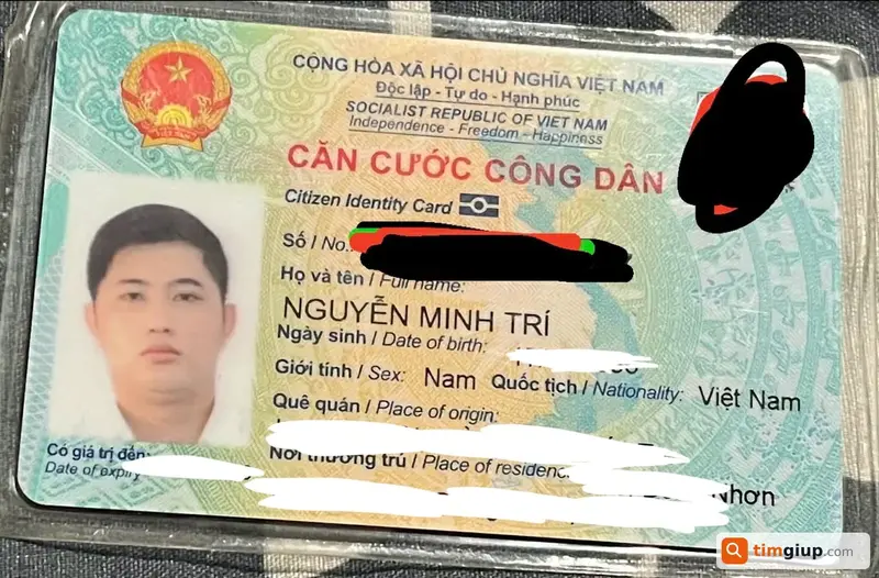 Tìm ví da bò và giấy tờ tùy thân tên Nguyễn Minh Trí