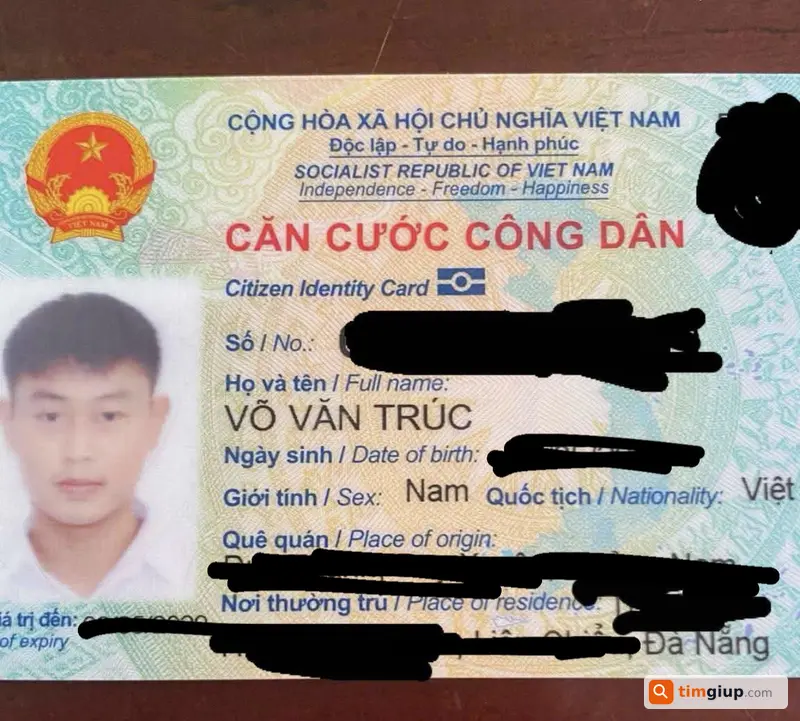 Tìm ví nâu chứa giấy tờ tên Võ Văn Trúc tại Liên Chiểu, Đà Nẵng