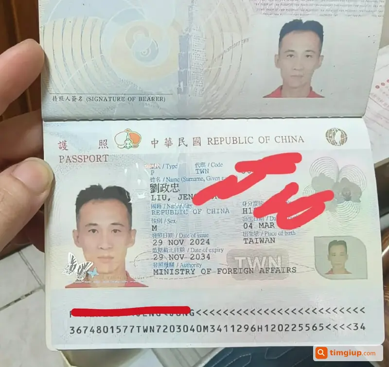 Hộ Chiếu Liu Jeng Jung Thất Lạc Tại Sân Bay Tân Sơn Nhất