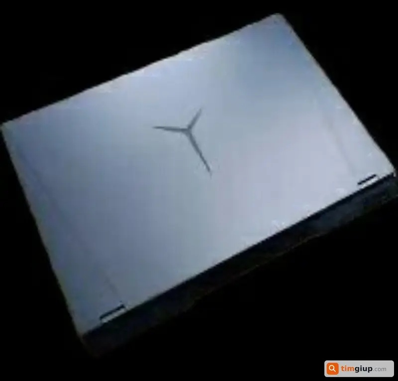 Tìm balo đen chứa laptop Lenovo Legion rơi tại Hà Nội