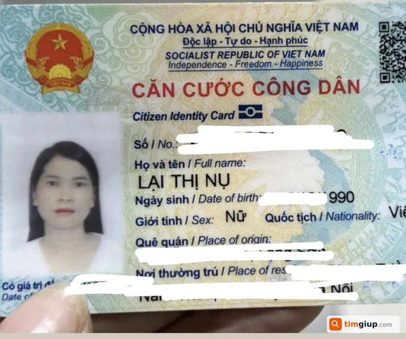 Tìm ví nhỏ màu đen chứa giấy tờ tại xã Phú Xuyên, Hà Nội