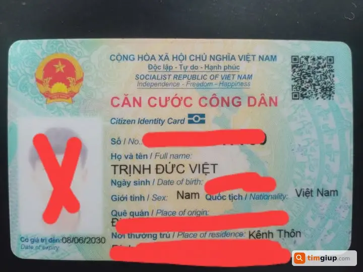 Tìm ví da xanh sọc kèm CCCD Trịnh Đức Việt, tiền 2,5 triệu