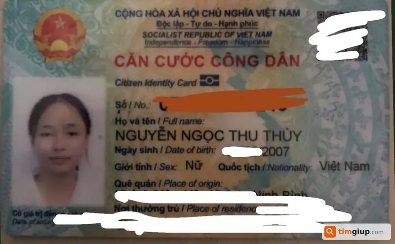 Tìm ví tiền màu xanh dương của Nguyễn Ngọc Thu Thuỷ tại Tân Bình, TP.HCM