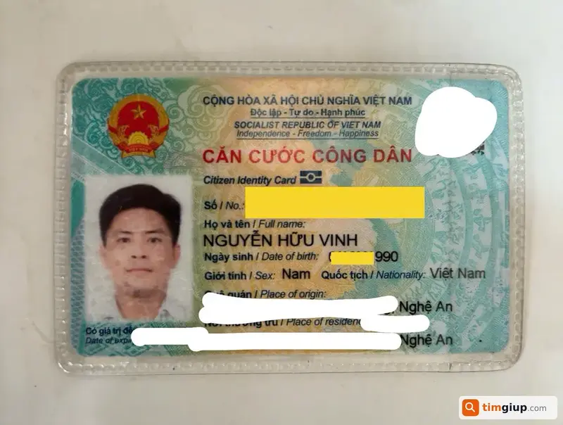 Tìm ví và giấy tờ tùy thân của anh Nguyễn Hữu Vinh tại TP.HCM