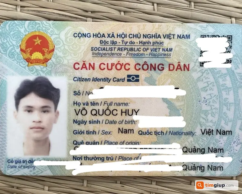 Tìm Ví Màu Đen Có Giấy Tờ Tên Võ Quốc Huy Ở Đà Nẵng
