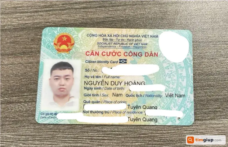 Tìm ví chứa giấy tờ tùy thân của anh Nguyễn Duy Hoàng tại Hà Nội