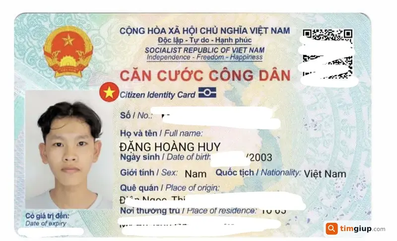 Tìm ví màu xám chuột tên Đặng Hoàng Huy tại Đà Nẵng