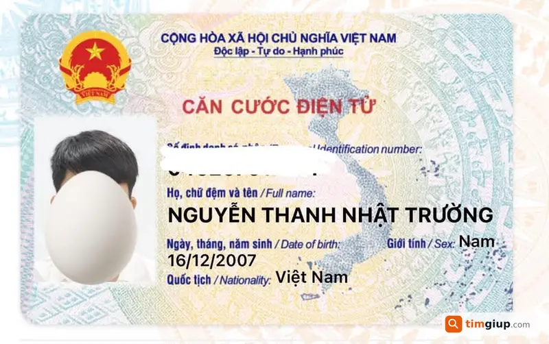 Tìm ví tiền rơi chứa giấy tờ và tiền mặt tại khu vực không rõ