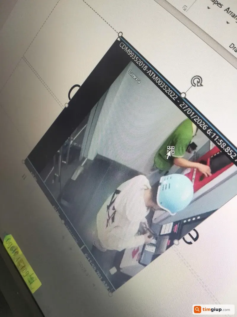 Tìm ví da màu nâu khắc tên Thành Khoa tại Thủ Đức, TP.HCM