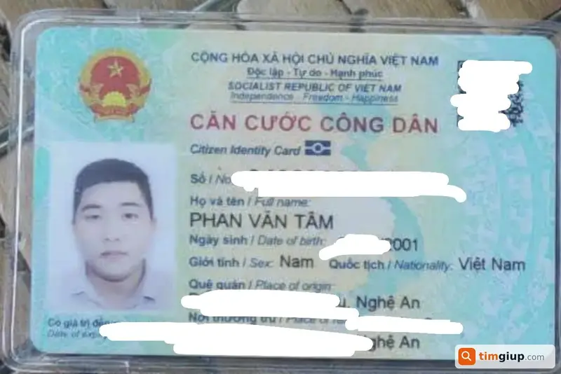 Tìm ví màu đen tên Phan Văn Tâm (2001) thất lạc tại Quảng Ngãi