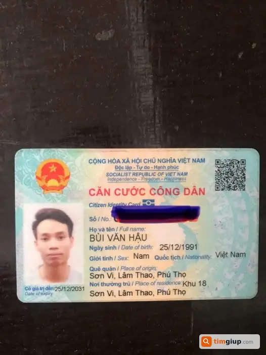 Mất ví da nam màu nâu đen có giấy tờ mang tên Bùi Văn Hậu