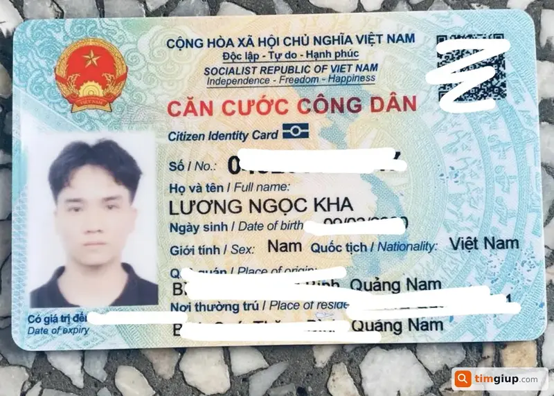 Tìm ví màu đen tên Lương Ngọc Kha tại Đà Nẵng