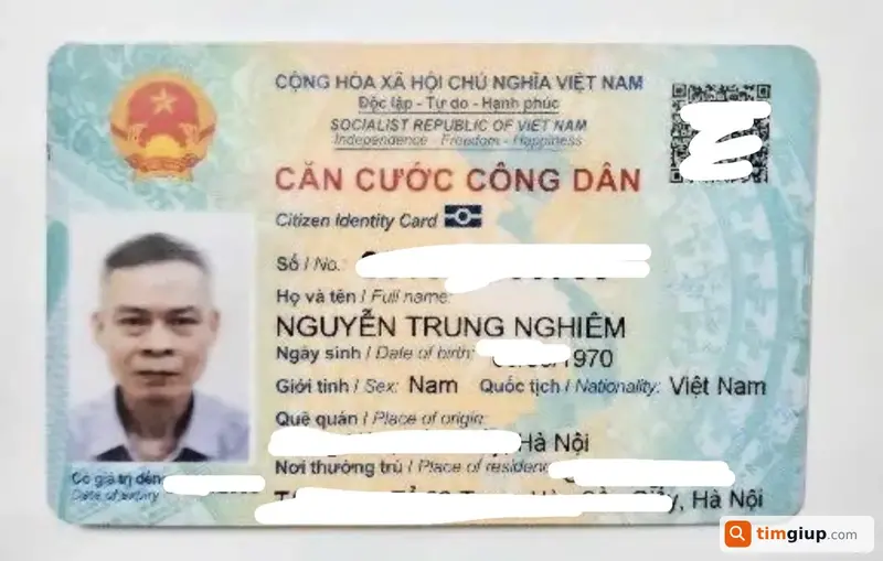 Tìm ví màu nâu chứa giấy tờ tên Nguyễn Trung Nghiêm tại Đông Anh, Hà Nội